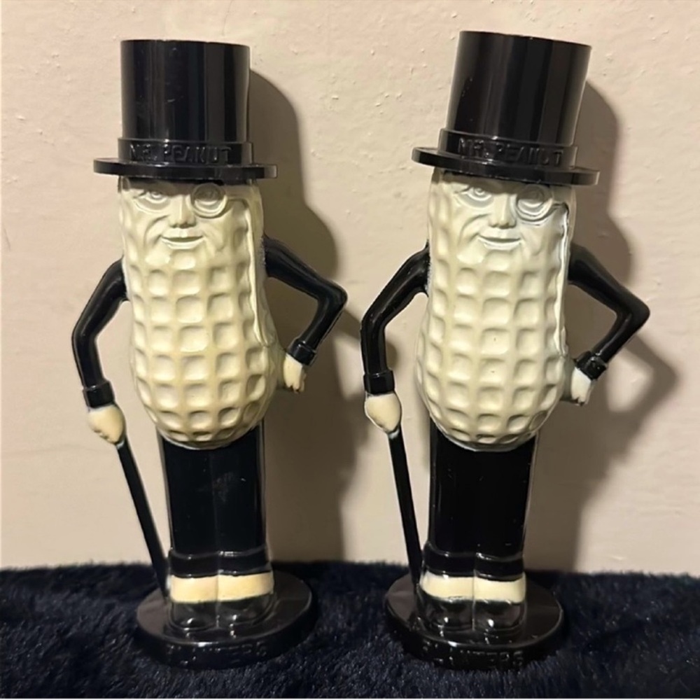 Vintage 1950's-60's Mr. Peanut Salt & Pepper Shakers